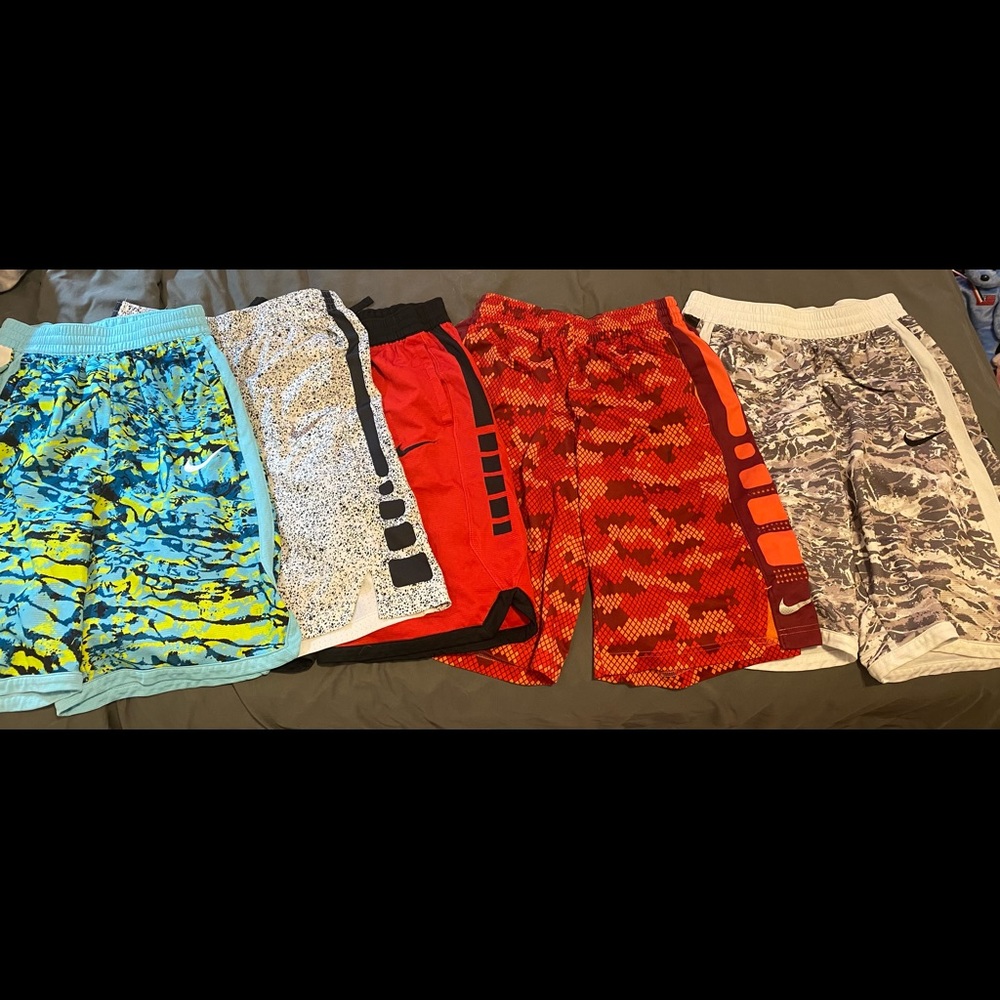 5 pairs of YXL Nike shorts!